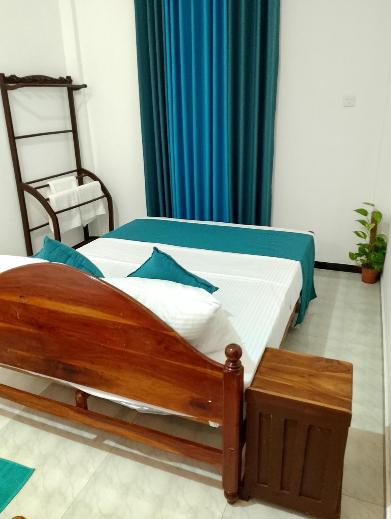 Star Beach Villa Tangalle Bagian luar foto