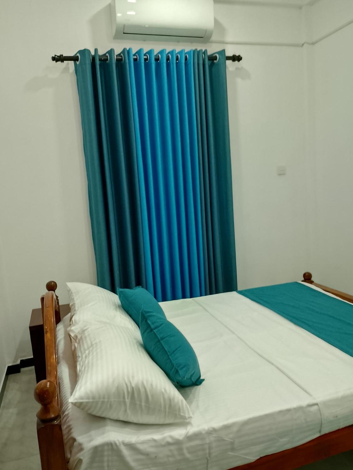 Star Beach Villa Tangalle Bagian luar foto